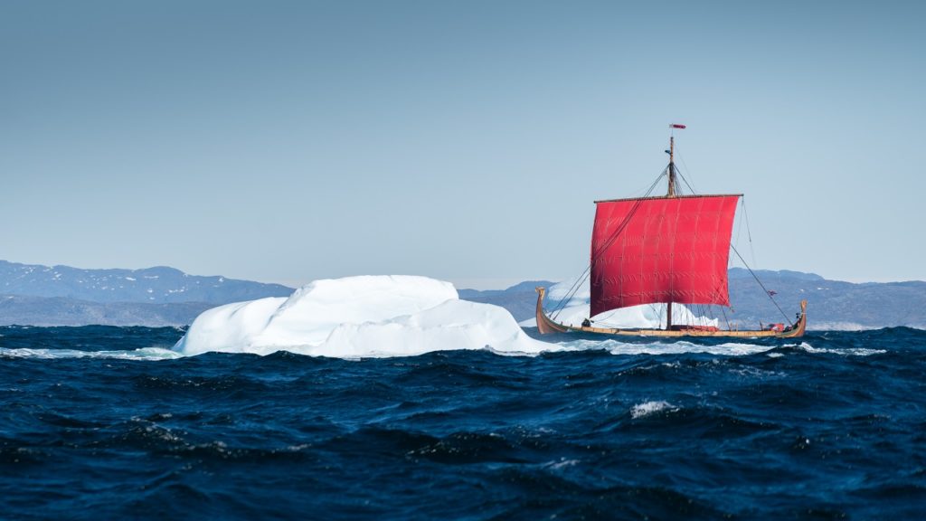 Draken Harald Hårfagre - Vikingskip - Isfjell - Atlanterhavet 