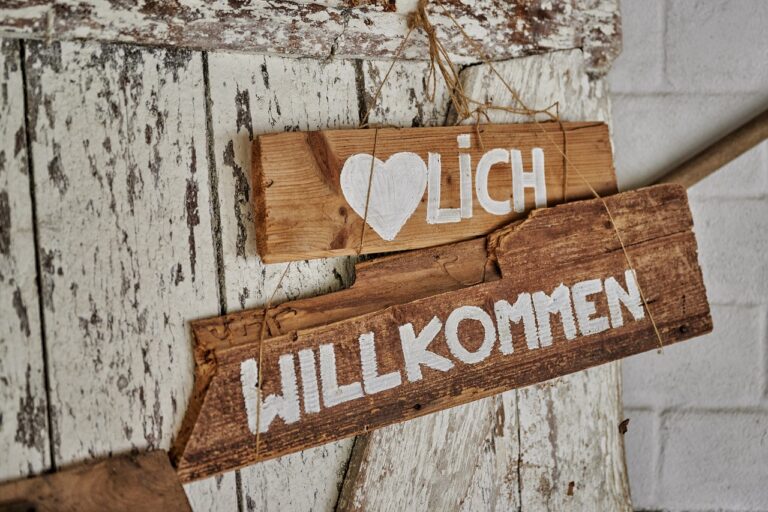 Velkommenskilt - Bio-Restaurant ROSE -Rose Hotel - Hayingen - Tyskland