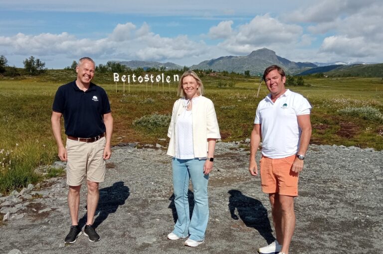 Atle og Bjørnar Hovi - Sylvi Listhaug - Beitostølen