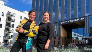 Petter A. Stordalen - Sara Jensen - Quality Hotel Hasle Linie - 2021
