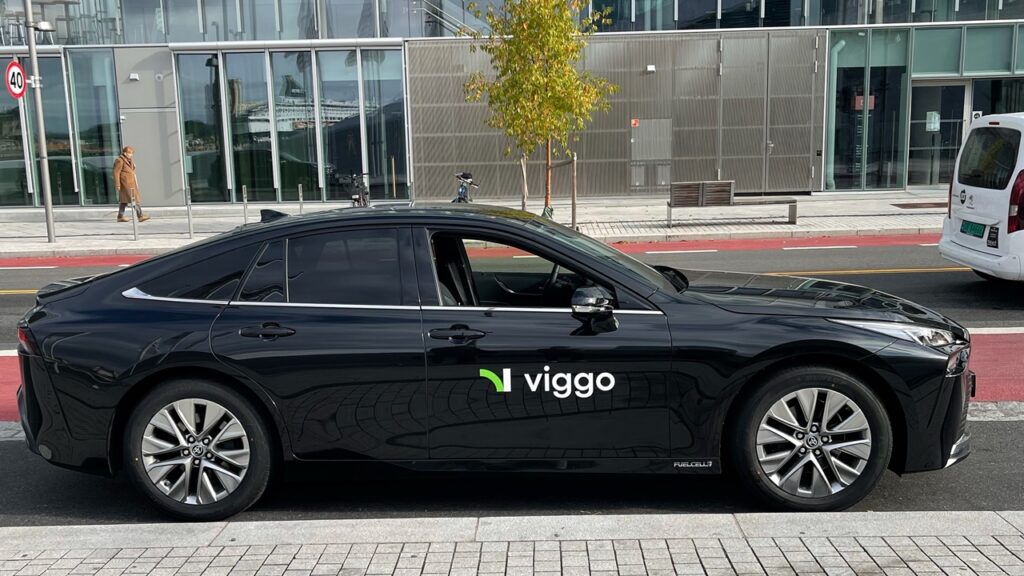 Toyota Mira Hydrogendrosje - Viggo - Oslo
