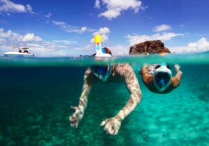 Snorkling - vannsport - bading - Saint Martin - Karibia - Related.dk