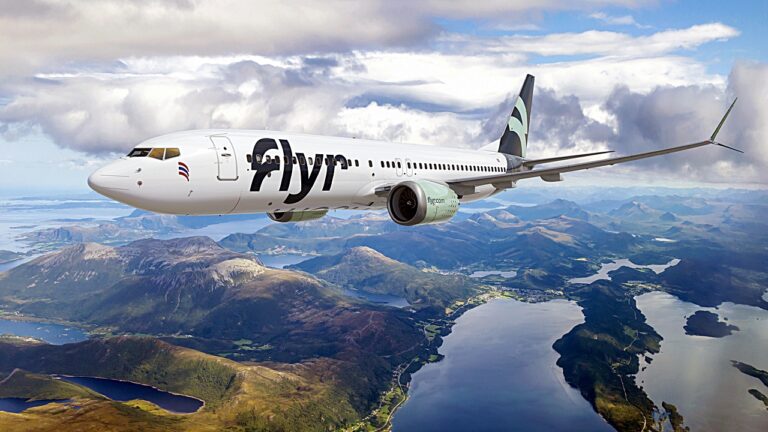 Boeing 737-8 - Flyr - 2022
