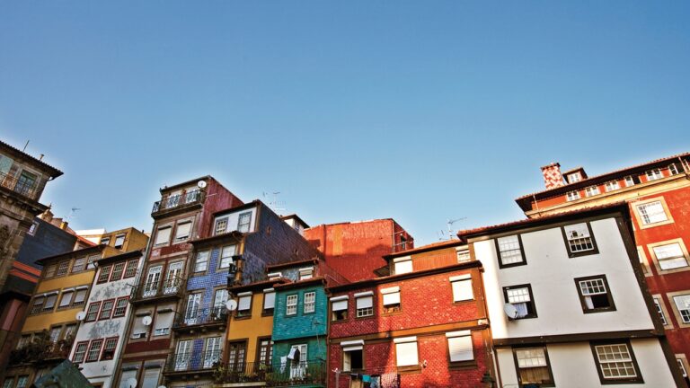 Fargerike bygninger - Ribeira - Porto - Portugal
