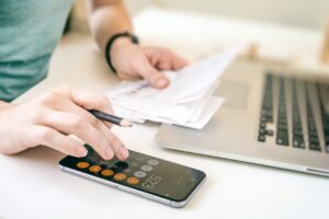 Illustrasjon - BCD Travel - BCD Travel survey reveals growing importance of travel and expense spend management