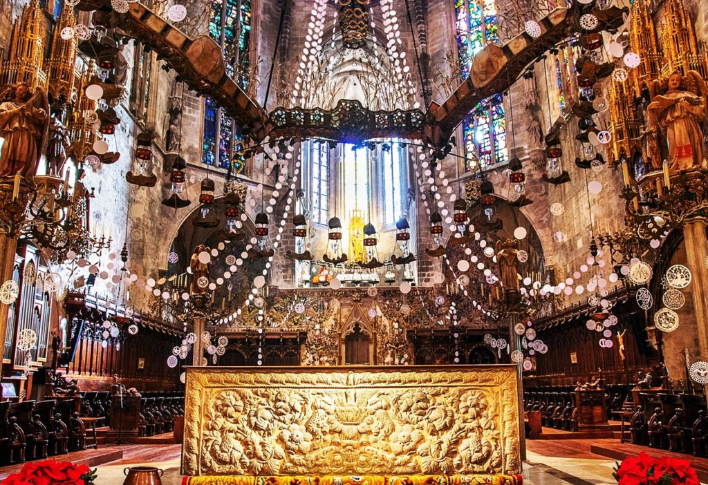 Interiør - Katedralen i Palma - Mallorca - Spania