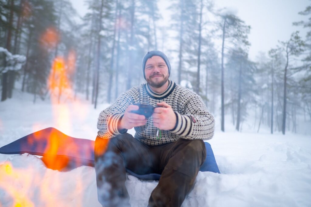 Kaffe - Gløgg - Utendørs - Romjul - Vinterlandskap - Norsk friluftsliv