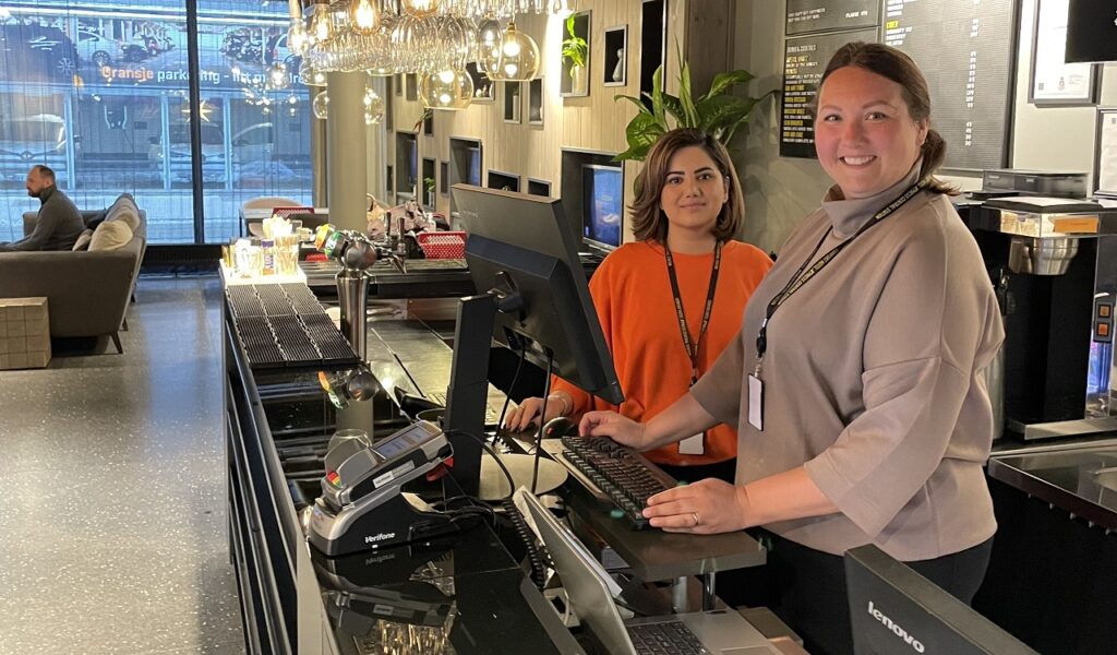 Nordic Choice Hotels - Resepsjon - datamaskiner