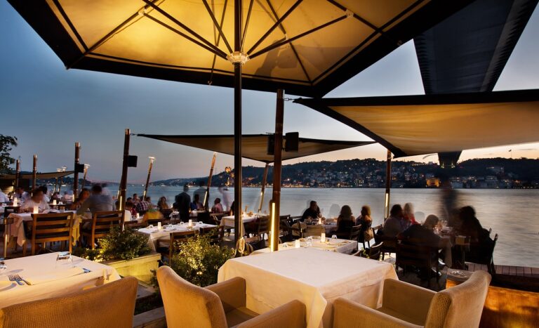 Lacivert - Restaurant - Istanbul - Tyrkia