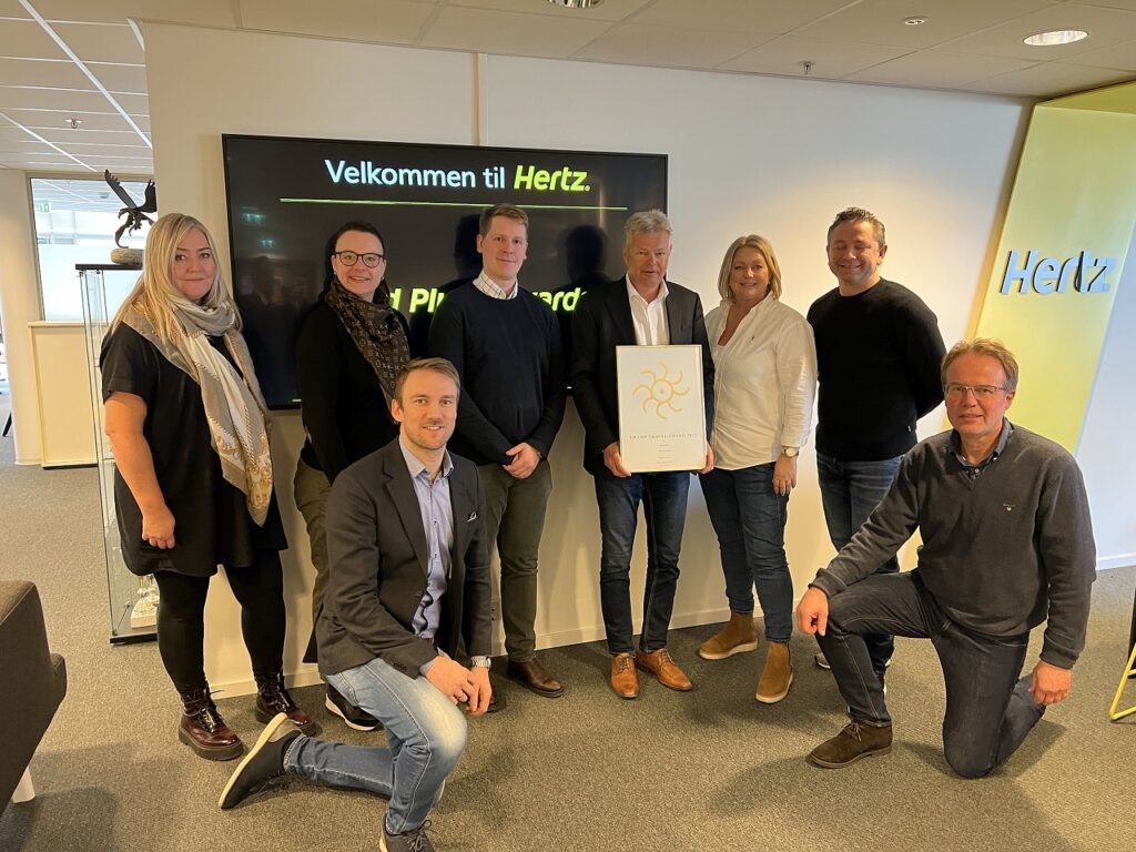 Hertz - årets bilutleier - Grand Travel Awards 2022