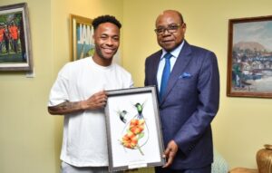 Raheem Sterling - Turistambassadør - Edmund Bartlett - Turistminister - Jamaica