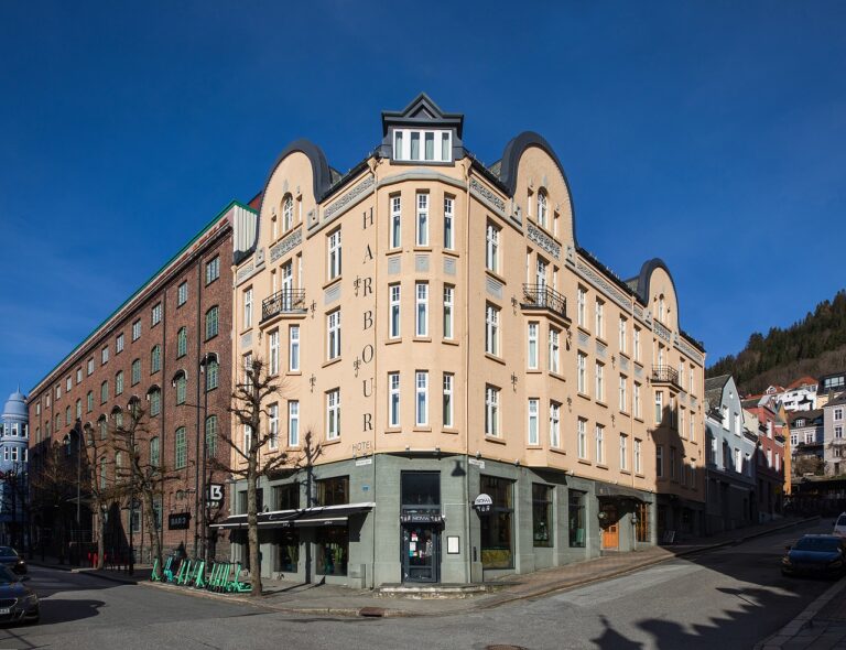 Fasade - Bergen Harbour Hotel - Bryggen - Bergen - Norge - WorldHotels Crafted Collection