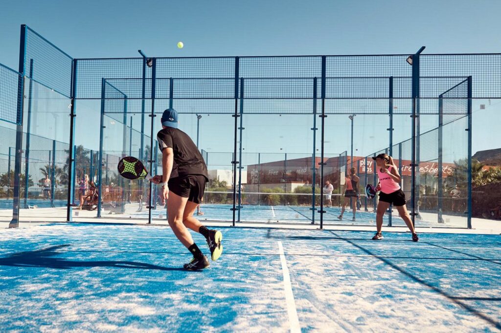 Padel - Padelbane - Apollo - Reisearrangør