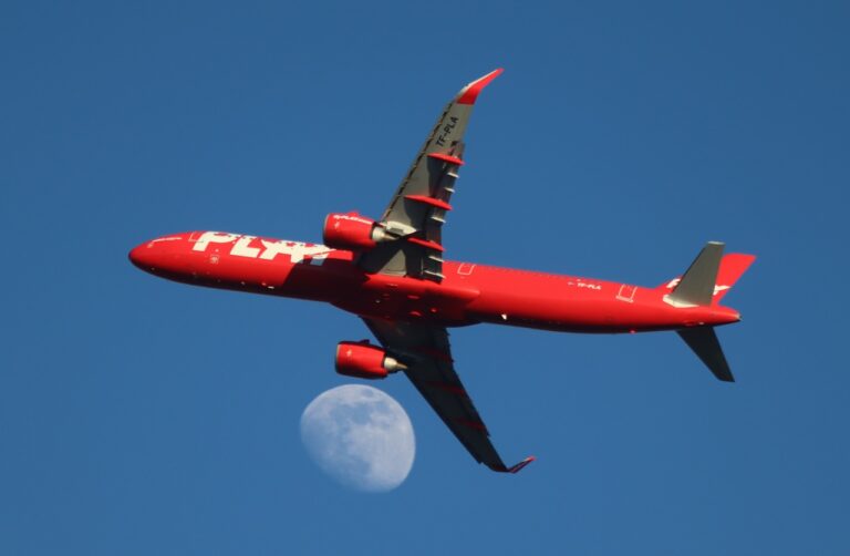 Play Airlines - Airbus A 321neo - Island - Flyselskap