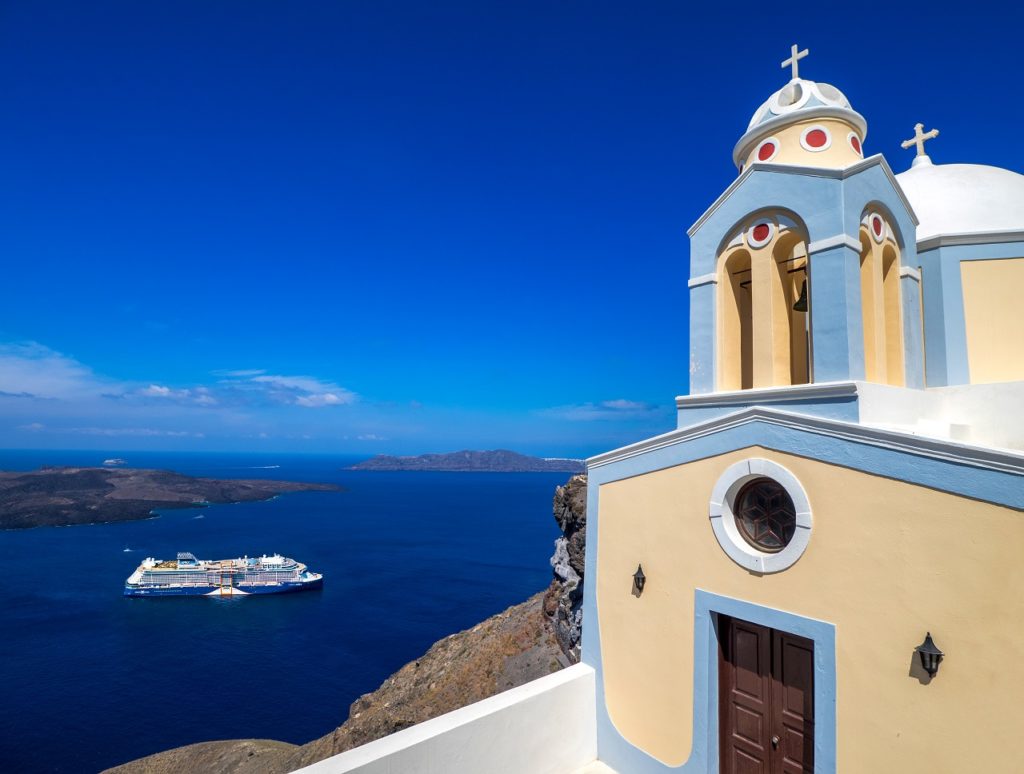 Celebrity Apex - Cruiseskip - Santorini - Hellas