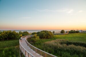Strandpromenade - kyst - Pärnu - Rigabukten - Estland - Baltikum