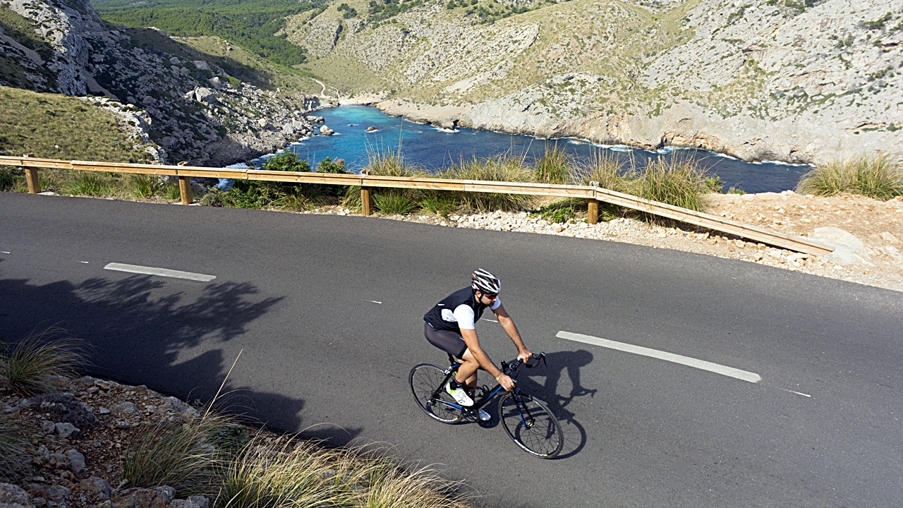 Syklister - Formentor - Mallorca - Balearene - Spania