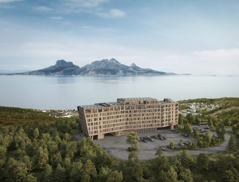 Wood Hotel - Rønvikfjellet - KB Arkitekter - AB Invest - Bodø - Strawberry