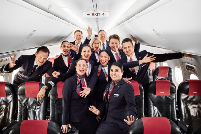 Crew - Flykabin - Norwegian 2022