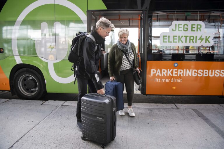 Elbuss - Oslo lufthavn - Gardermoen - Avinor - 2022