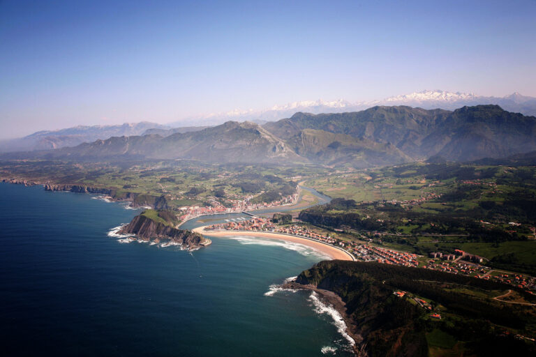 Asturias - Spania - Kystby - Biscayabukten - Turespaña