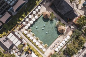 Dronefoto - Svømmebasseng Avani Plus Mai Phuket - Thailand