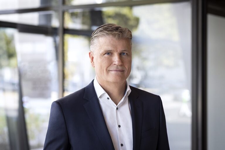 Leif Vase Larsen - Direktør - DER Touristik Group - Apollo
