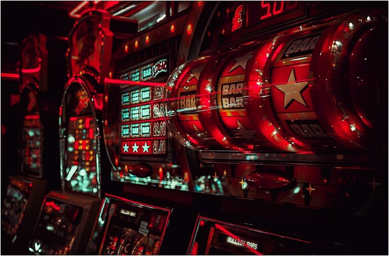 Spilleautomat - Madeye - Unsplash