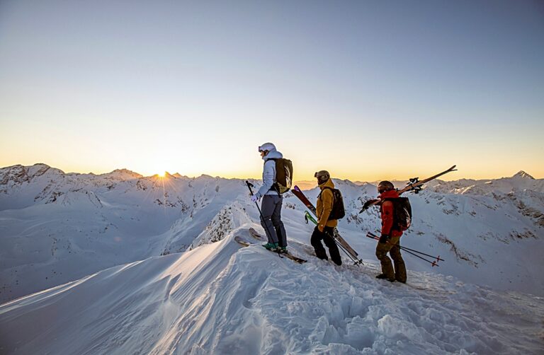 Freestyle skiing - Puddersnø - Fjelltopp - Alpene - SalzburgerLand - Østerrike