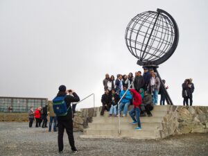 Foto -Turister - Nordkapplatået - Norsk Friluftsliv