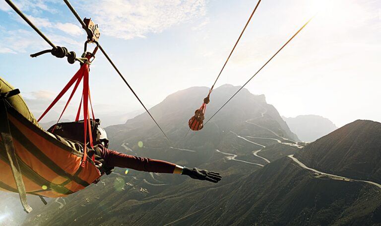 Zipline - Jebel Jais - RAK - Ras Al Khaimah - Emiratene