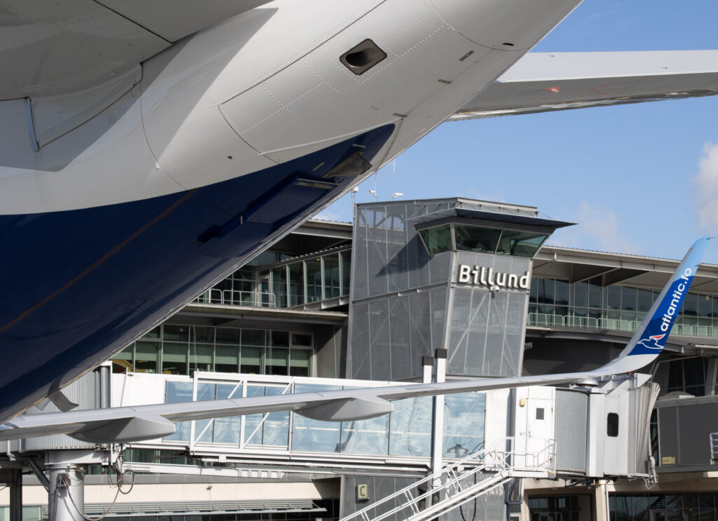 Airbus 320 - Atlantic Airways - Terminal - Billund Lufthavn - Danmark