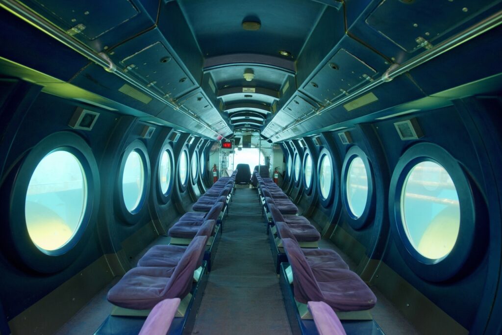 Interiør - Whale Submarine - Turistubåt - Maldivene