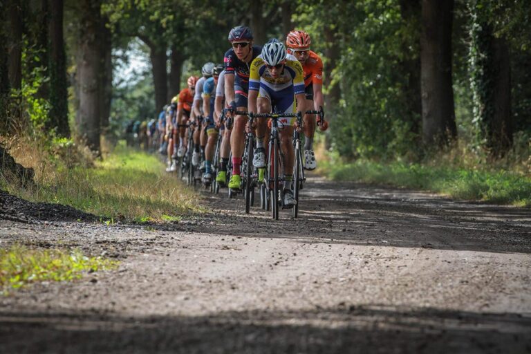 Syklister - Gravel cycling - Grussykling - Brabant - Flandern - Belgia