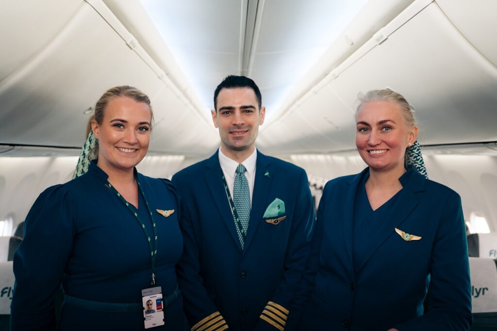Crew- Flyr - Boeing 737