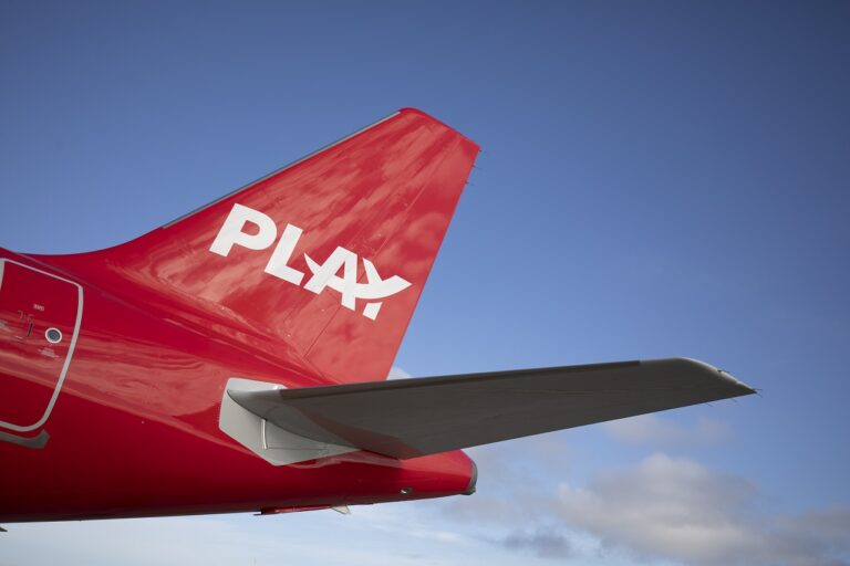 Hale - Airbus A 320 family - Play Airlines